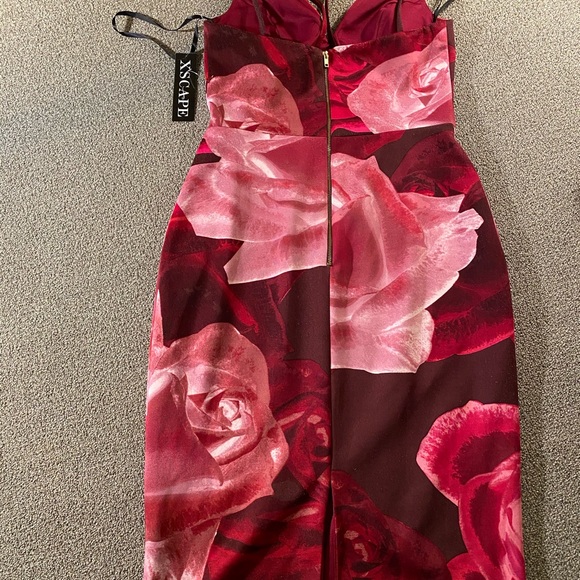 Xscape Floral Print Scuba Crepe Dress Size 8 - Picture 3 of 4